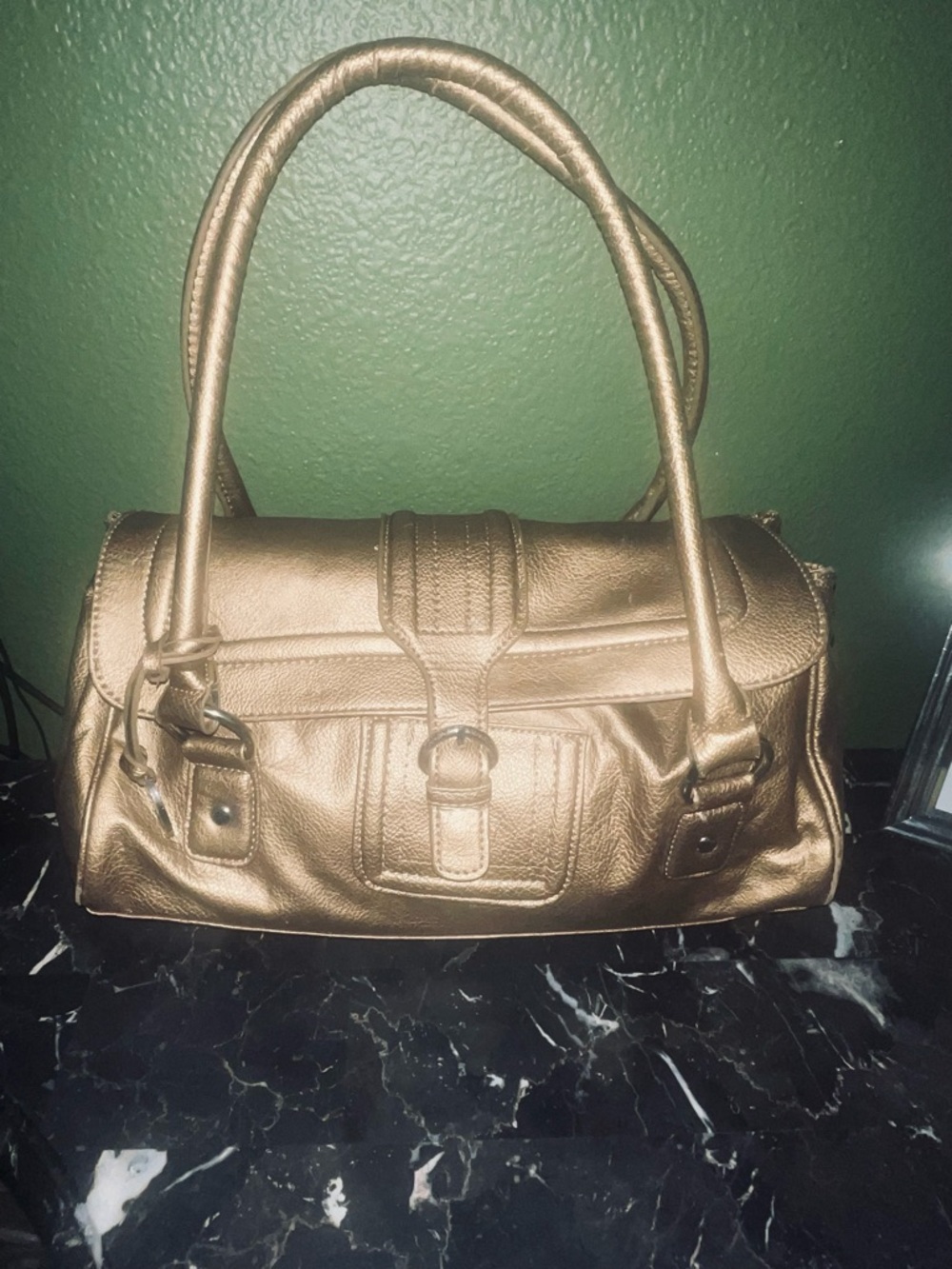 Sag Harbor Metallic gold Shoulder Bag